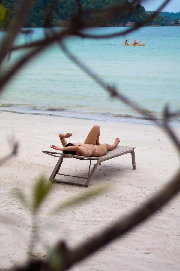 Island Center Point Hotel Koh Rong Sanloem Buitenkant foto