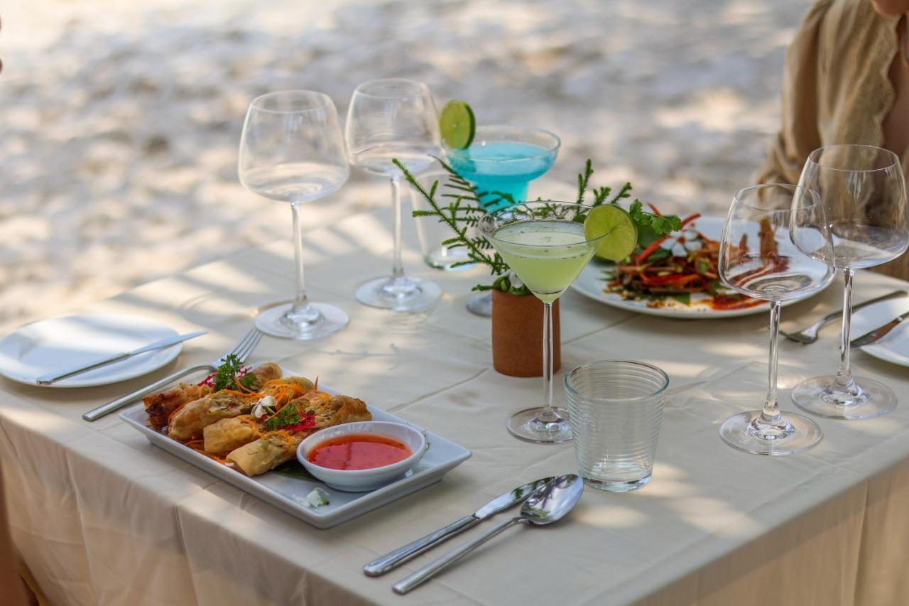 Island Center Point Hotel Koh Rong Sanloem Buitenkant foto