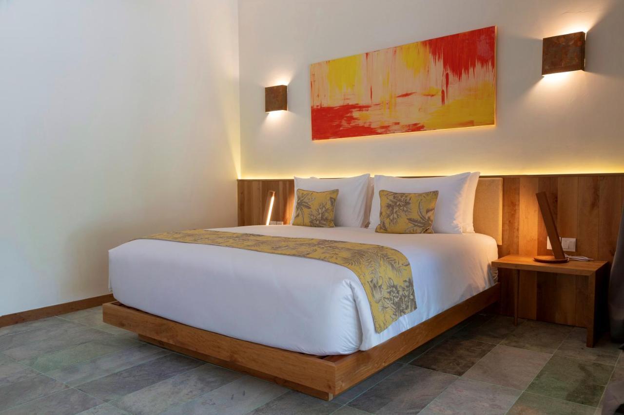 Island Center Point Hotel Koh Rong Sanloem Buitenkant foto