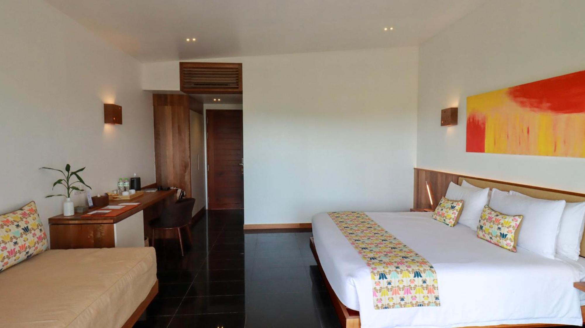 Island Center Point Hotel Koh Rong Sanloem Buitenkant foto